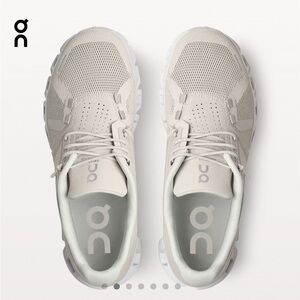 On Cloud - Cloud 5 - Women’s 6.5 - Pearl White